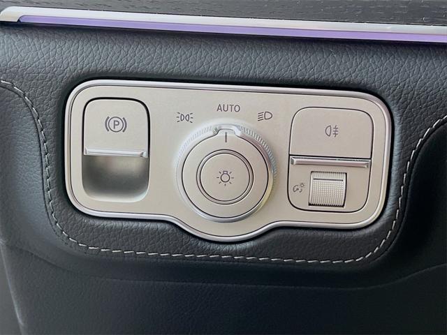 new 2025 Mercedes-Benz GLS 450 car, priced at $97,135