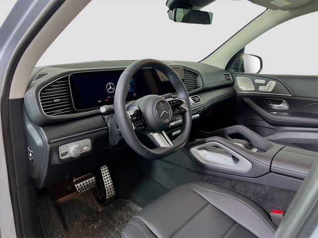 new 2025 Mercedes-Benz GLS 450 car, priced at $97,135