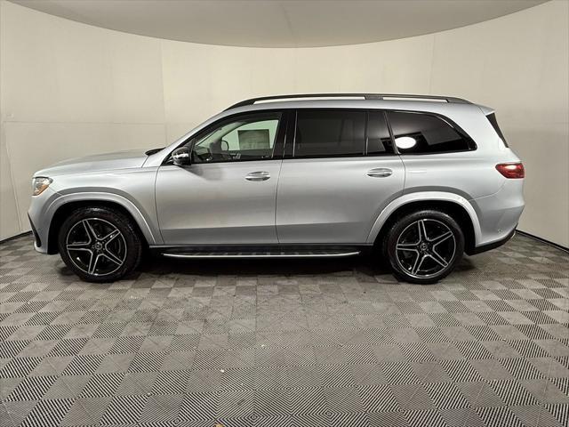 new 2025 Mercedes-Benz GLS 450 car, priced at $97,135