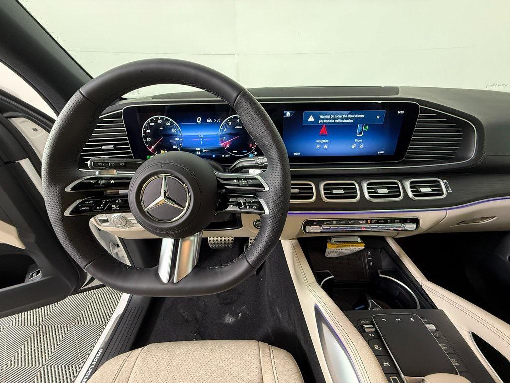 new 2025 Mercedes-Benz GLS 450 car, priced at $97,430