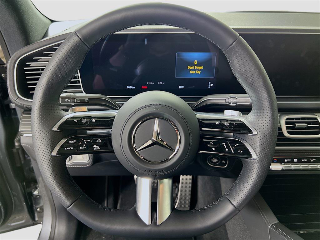 new 2025 Mercedes-Benz GLS 450 car, priced at $108,935