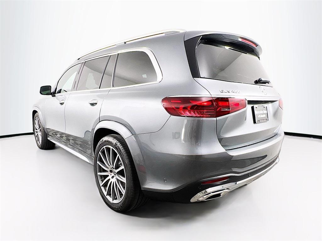 new 2025 Mercedes-Benz GLS 450 car, priced at $108,935