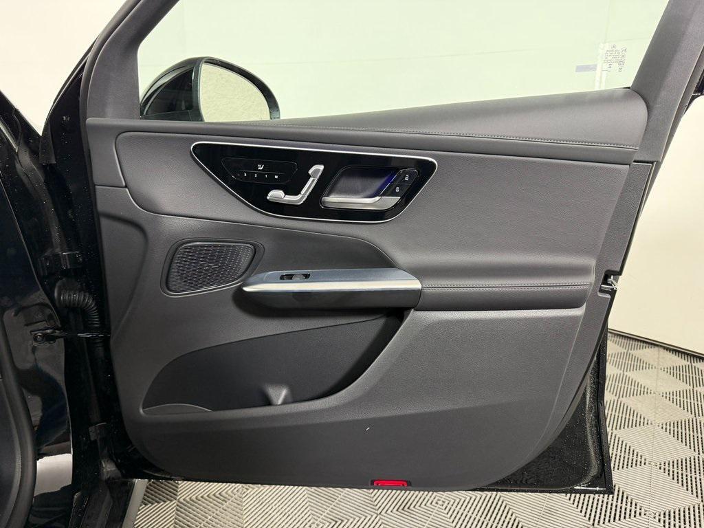 new 2025 Mercedes-Benz GLC 300 car, priced at $55,480