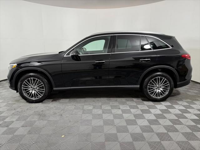 new 2025 Mercedes-Benz GLC 300 car, priced at $55,480