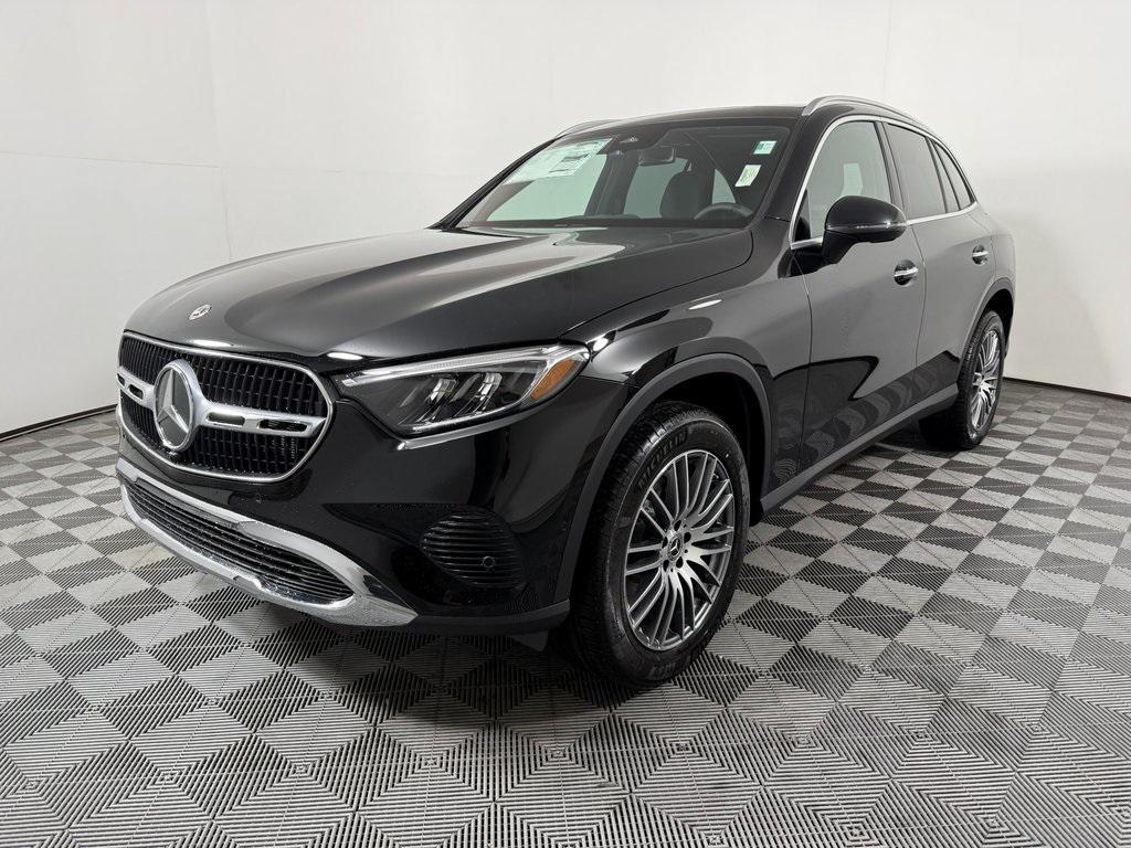 new 2025 Mercedes-Benz GLC 300 car, priced at $55,480