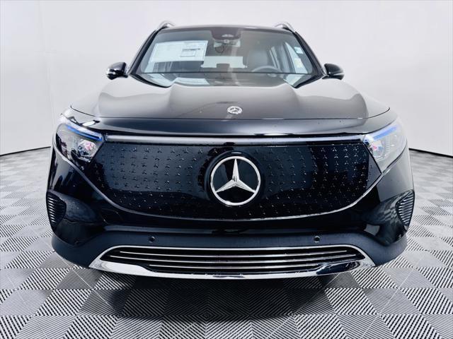 new 2024 Mercedes-Benz EQB 250 car, priced at $57,125