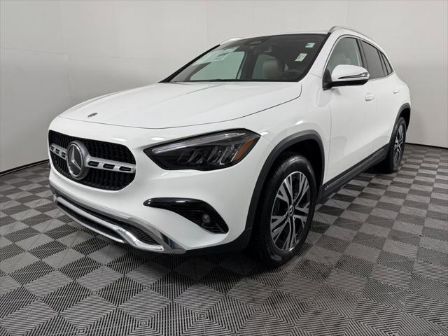 new 2025 Mercedes-Benz GLA 250 car, priced at $44,250