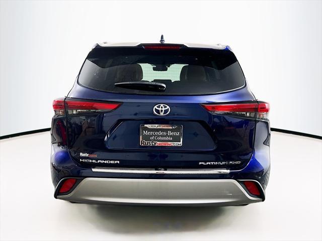 used 2021 Toyota Highlander car, priced at $38,489