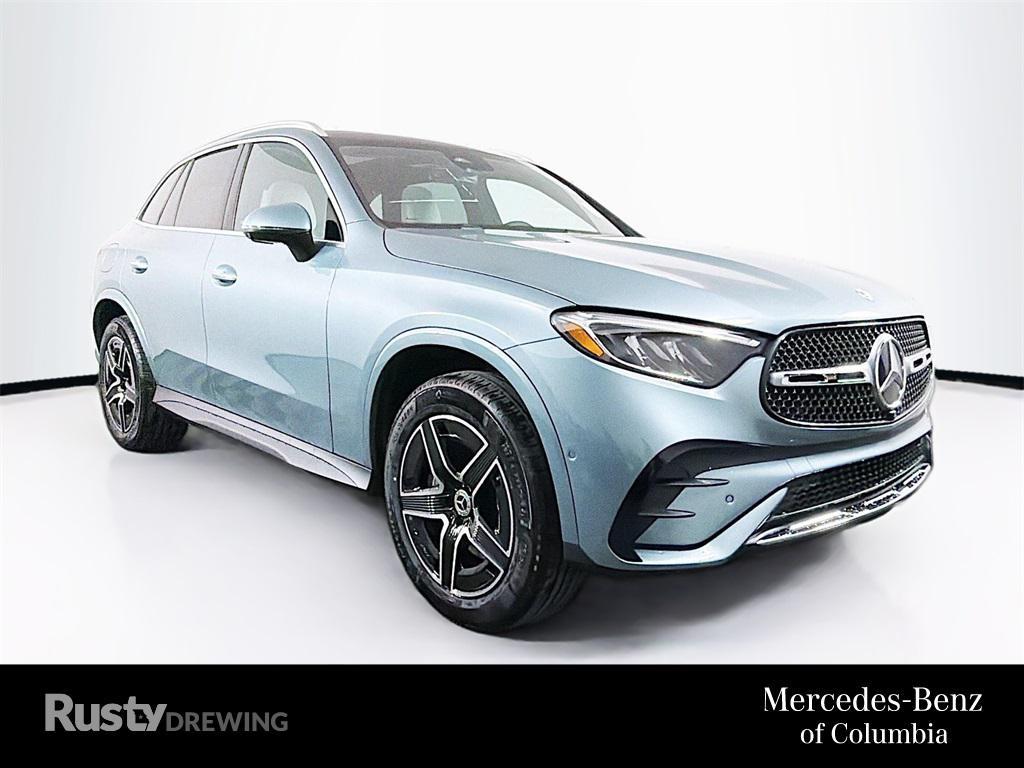 new 2026 Mercedes-Benz GLC 300 car, priced at $62,185