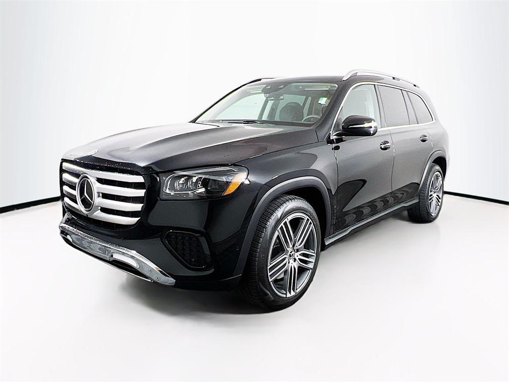 new 2025 Mercedes-Benz GLS 450 car, priced at $97,420