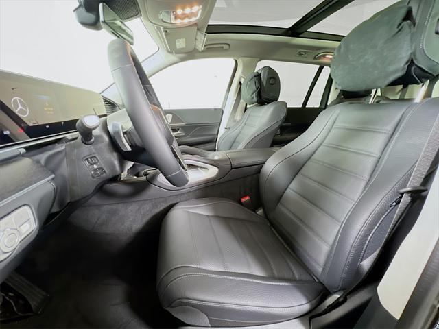 new 2025 Mercedes-Benz GLS 450 car, priced at $97,420