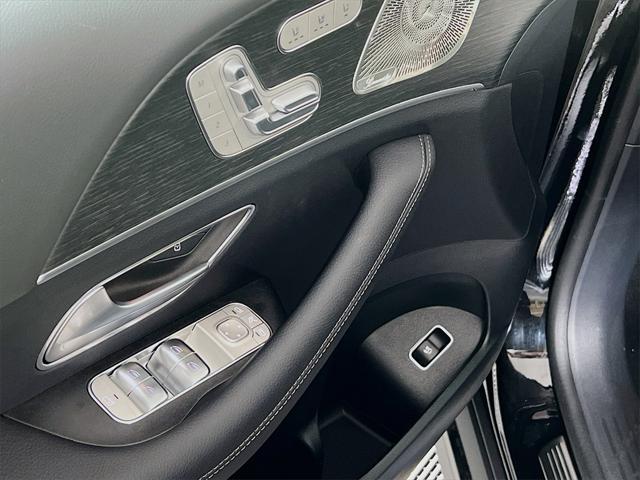 new 2025 Mercedes-Benz GLS 450 car, priced at $97,420