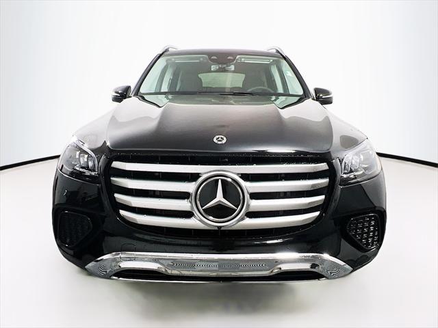 new 2025 Mercedes-Benz GLS 450 car, priced at $97,420