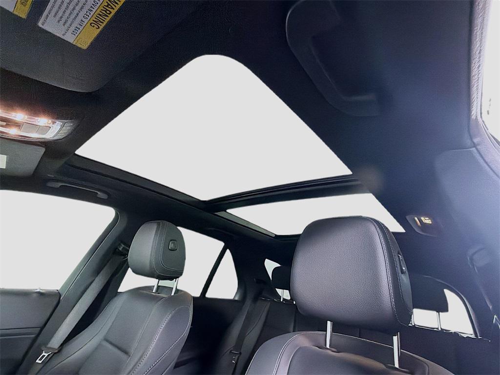 used 2023 Mercedes-Benz GLE 350 car, priced at $48,989