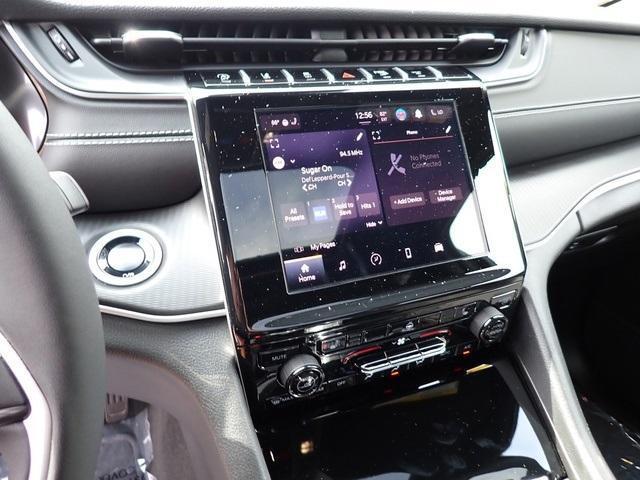 used 2024 Jeep Grand Cherokee car, priced at $27,691