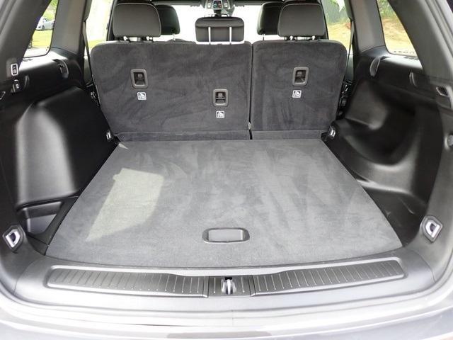 used 2024 Jeep Grand Cherokee car, priced at $27,691