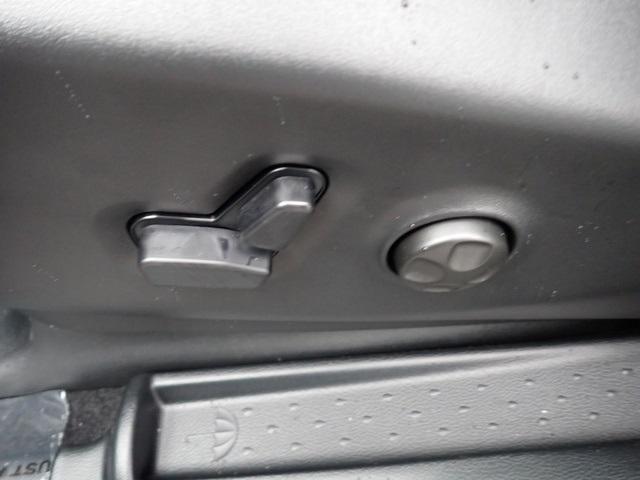 new 2026 Chrysler Pacifica car, priced at $47,158