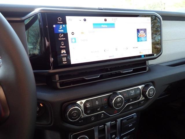 new 2026 Jeep Wrangler car, priced at $50,446