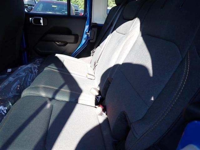 new 2025 Jeep Wrangler car, priced at $45,479