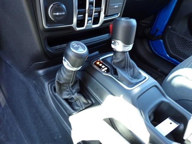 new 2025 Jeep Wrangler car, priced at $45,479