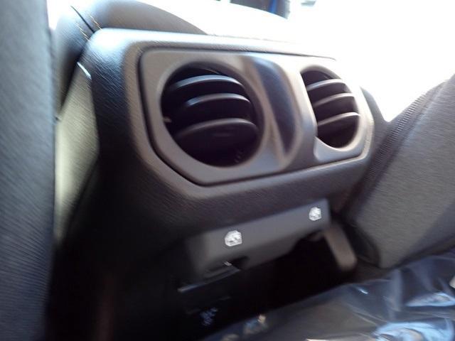 new 2025 Jeep Wrangler car, priced at $45,479