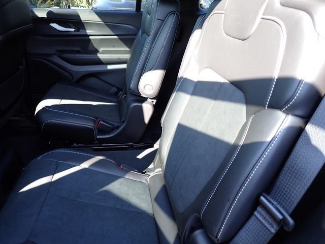 new 2025 Jeep Grand Cherokee L car, priced at $43,668