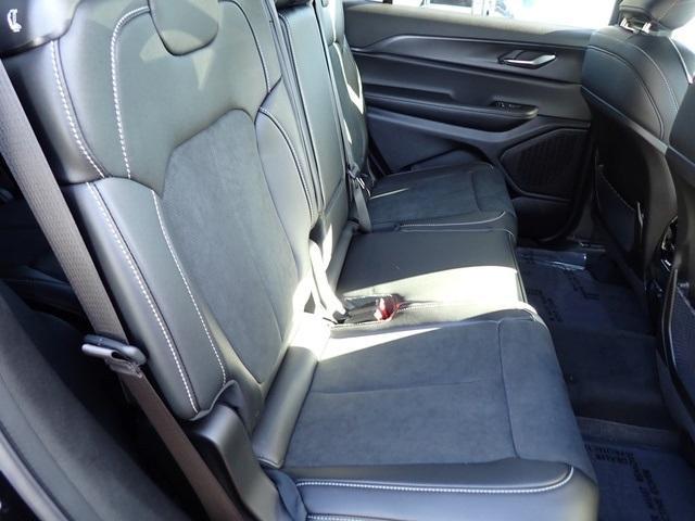 new 2025 Jeep Grand Cherokee L car, priced at $39,475