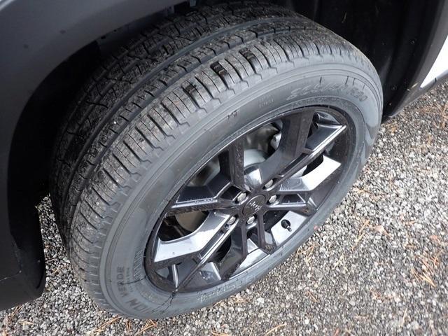 new 2025 Jeep Grand Cherokee car, priced at $46,781