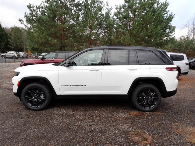new 2025 Jeep Grand Cherokee car, priced at $46,781
