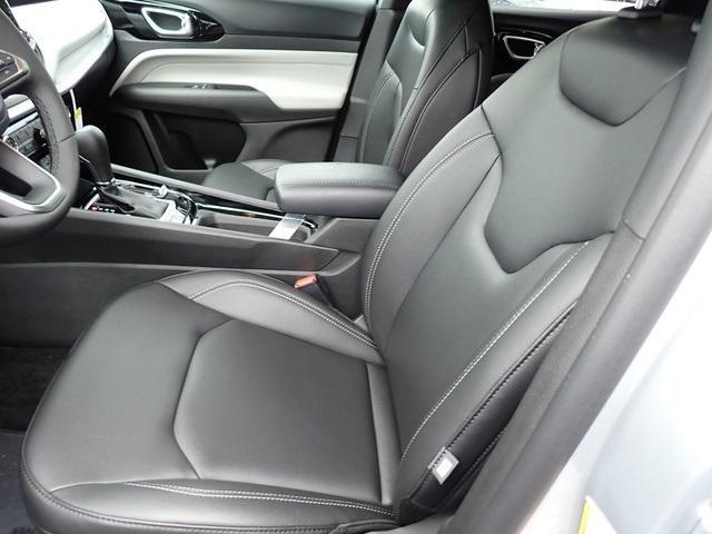 new 2026 Jeep Compass car, priced at $33,806