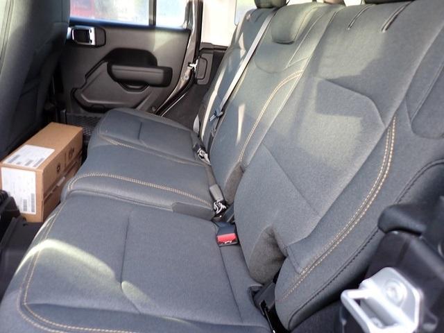 new 2025 Jeep Wrangler car, priced at $42,621