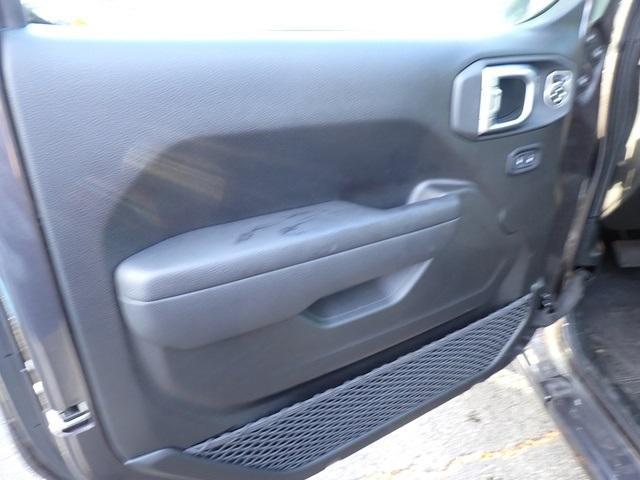 new 2025 Jeep Wrangler car, priced at $42,621