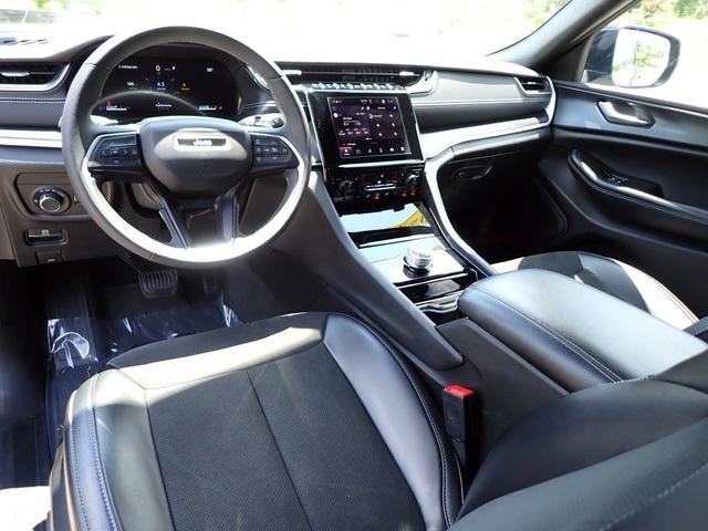 used 2023 Jeep Grand Cherokee car, priced at $28,998