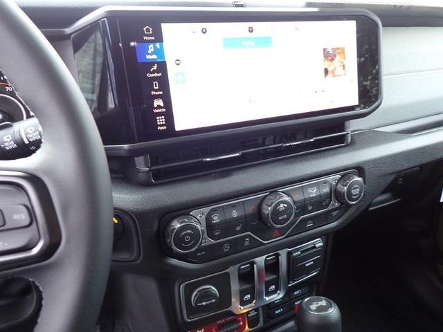 new 2026 Jeep Wrangler car, priced at $50,446