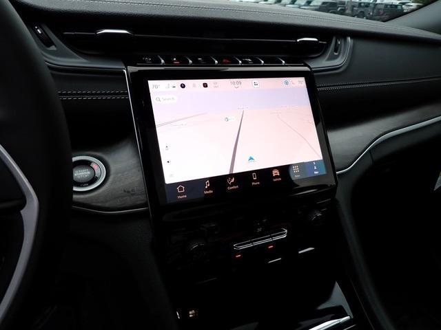 new 2025 Jeep Grand Cherokee car, priced at $46,873