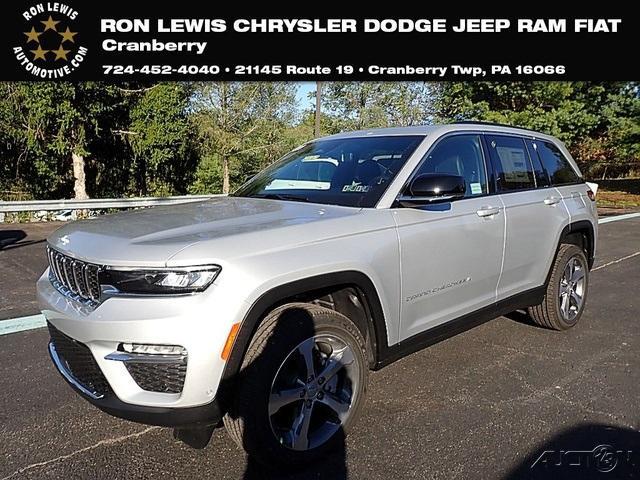 new 2025 Jeep Grand Cherokee car, priced at $48,879