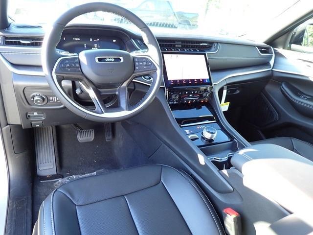 new 2025 Jeep Grand Cherokee car, priced at $48,879