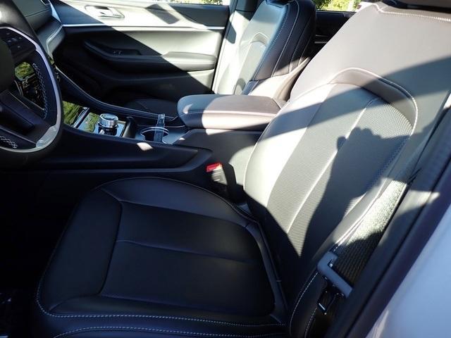 new 2025 Jeep Grand Cherokee car, priced at $48,879