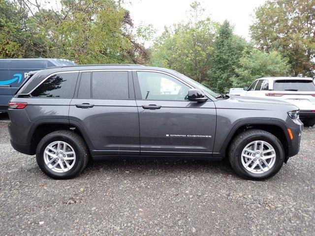 new 2025 Jeep Grand Cherokee car, priced at $38,601