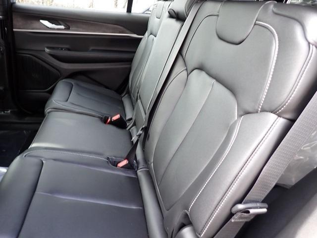 new 2025 Jeep Grand Cherokee L car, priced at $39,338