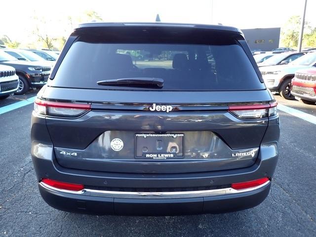 new 2025 Jeep Grand Cherokee car, priced at $37,001