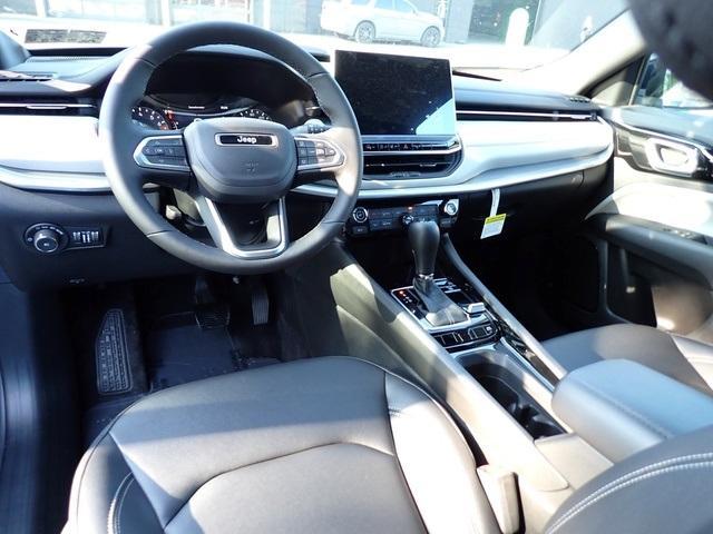 new 2025 Jeep Compass car, priced at $28,363