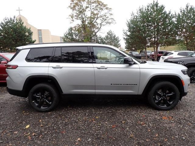 new 2025 Jeep Grand Cherokee L car, priced at $44,651
