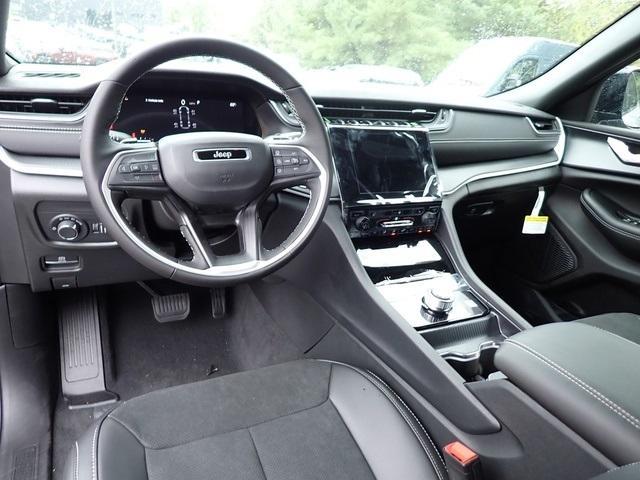 new 2025 Jeep Grand Cherokee L car, priced at $44,651