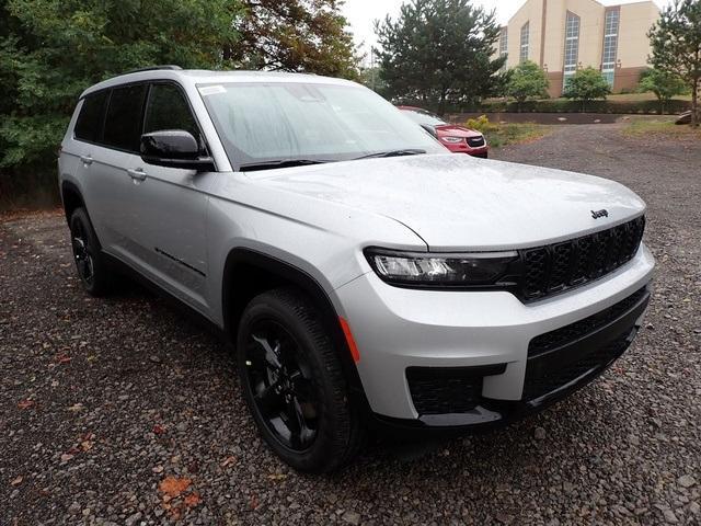 new 2025 Jeep Grand Cherokee L car, priced at $44,651