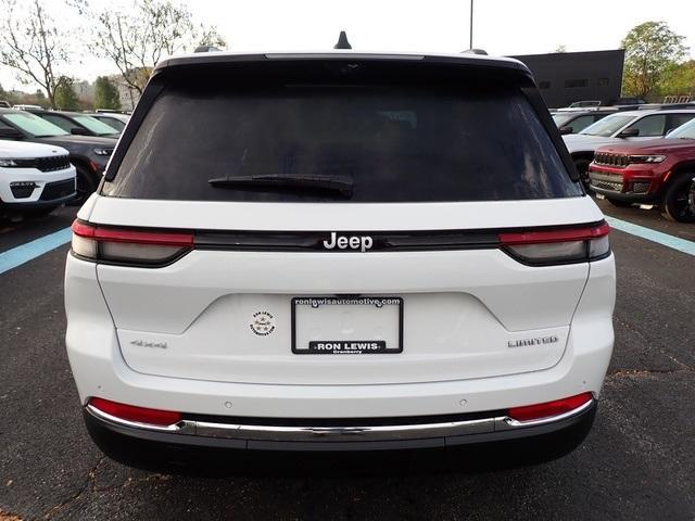 new 2025 Jeep Grand Cherokee car, priced at $47,578