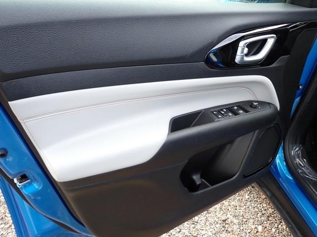 new 2026 Jeep Compass car, priced at $32,871