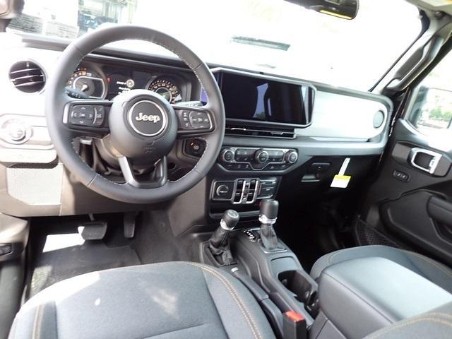 new 2025 Jeep Gladiator car, priced at $45,360