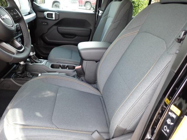 new 2025 Jeep Gladiator car, priced at $45,360