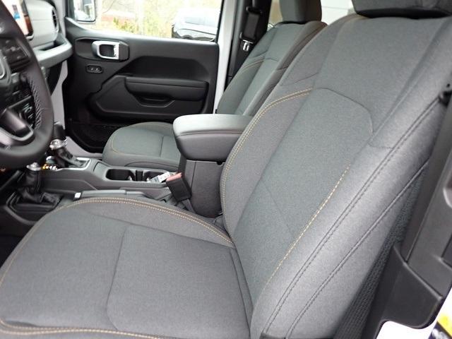 new 2026 Jeep Wrangler car, priced at $48,344